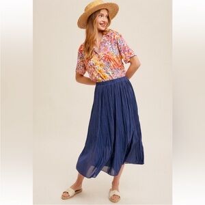 Women's Navy Pleated Midi Skirt - Elegant Everyday